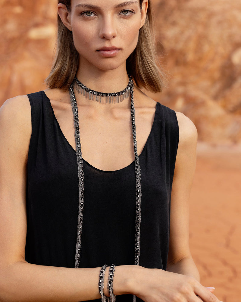 1L001 LONG NECKLACE | BLACK